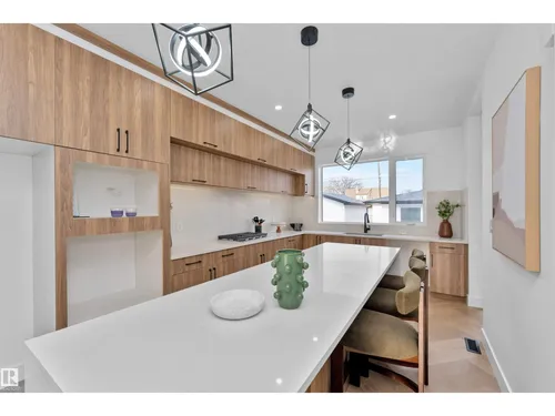 9624 86 ST NW, Edmonton - $869,000