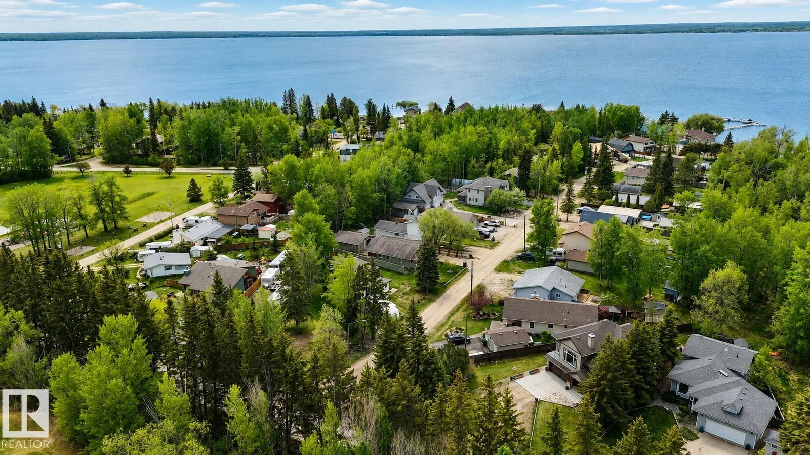 977 9th ST, Rural Lac Ste. Anne County - 4 bedroom Detached Single Family for sale