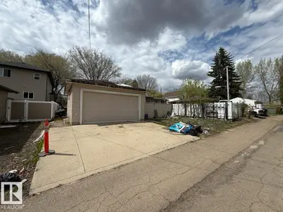 Interior photo 2 of 11839 56 ST NW