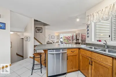 Interior photo 2 of 9808 108A