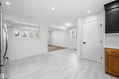 Interior photo 4 of 22 HURON DR