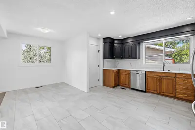 Interior photo 3 of 22 HURON DR