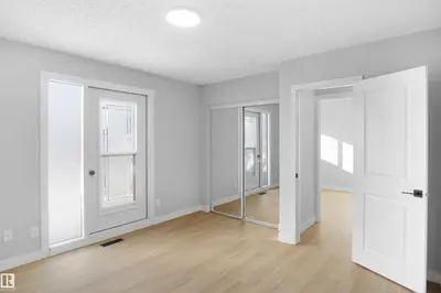Interior photo 4 of 3312 44A ST NW