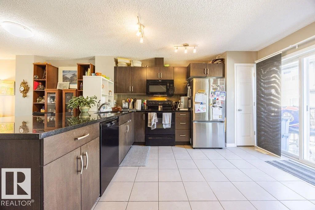 #19 1030 CHAPPELLE BV SW, Edmonton - 2 bedroom Townhouse for sale