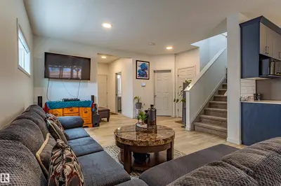 Interior photo 2 of 41 Sequoia Bend