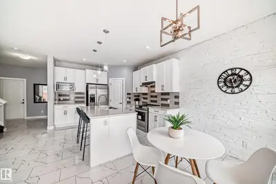 Interior photo 4 of 4419 38A ST