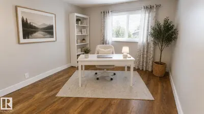Interior photo 2 of 37 WOODBINE CT