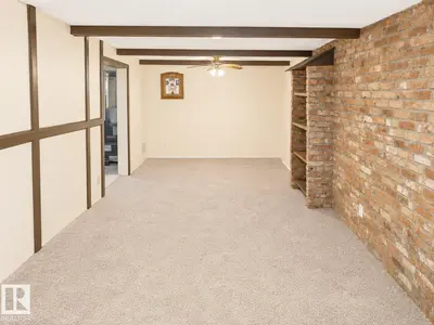 Interior photo 2 of 