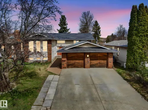 4512 20A AV NW, Edmonton - $499,900