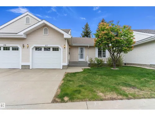 #27 13217 155 AV NW, Edmonton - $319,000