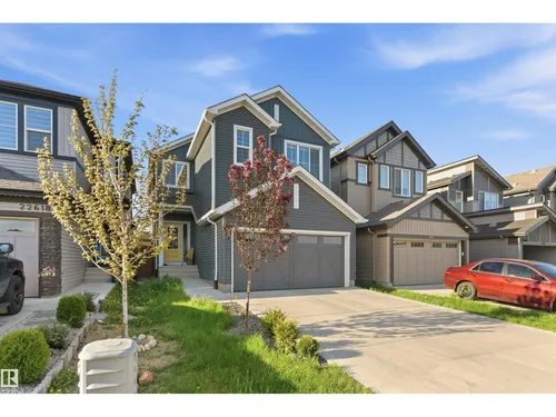 22614 99A AV NW, Edmonton - $564,900