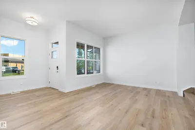 Interior photo 2 of 5275 EDGEMONT BV NW