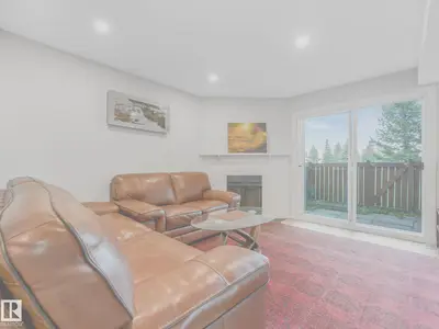 Interior photo 3 of 550 LAKEWOOD RD N NW