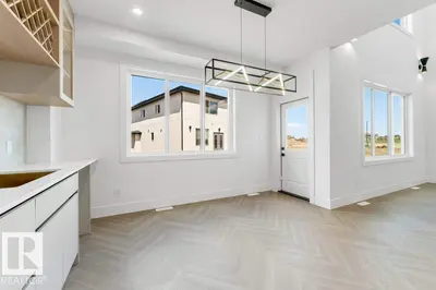 Interior photo 4 of 1848 62 AV NE