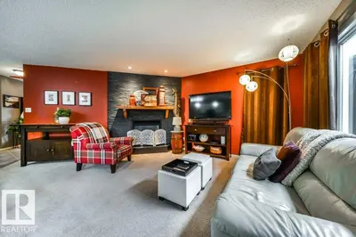 Interior photo 2 of 8507 2 AV SW