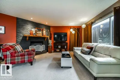 Interior photo 3 of 8507 2 AV SW