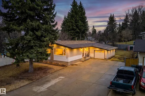 37 HAZEL ST, Sherwood Park - $449,900