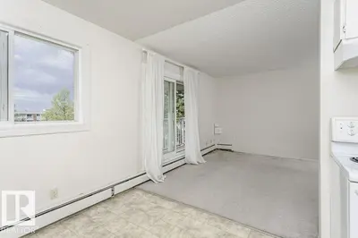 Interior photo 3 of #71 11255 31 AV NW