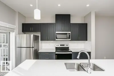 Interior photo 2 of 320 SECORD BV NW