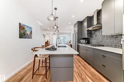 Interior photo 3 of 11132 125 ST NW