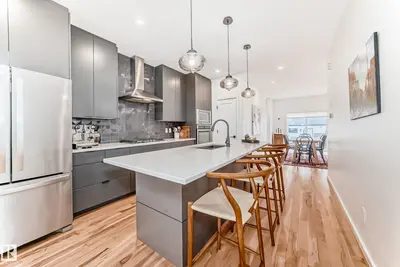Interior photo 4 of 11132 125 ST NW