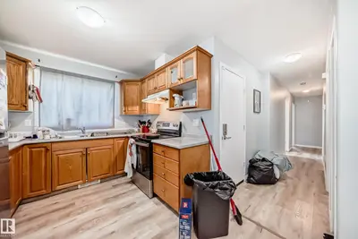Interior photo 4 of 10017 153 ST NW