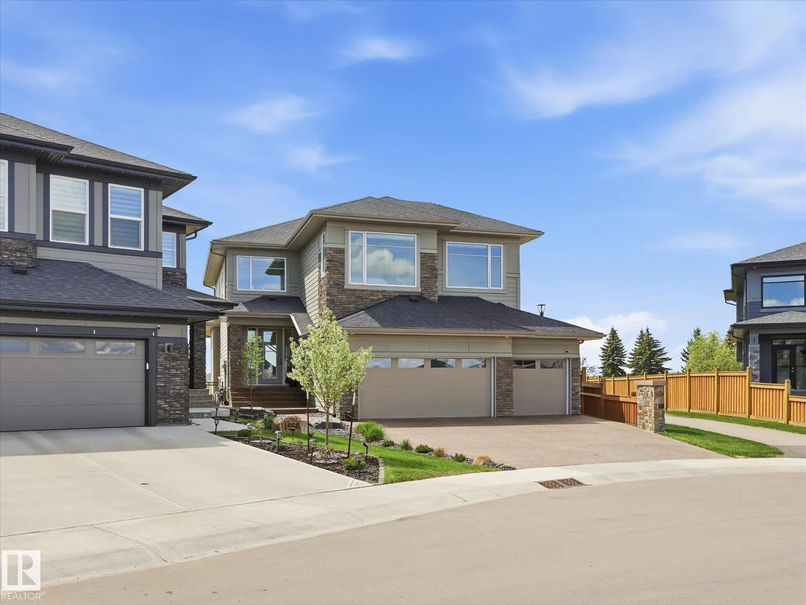 1558 HOWES PL SW, Edmonton - 4 bedroom Detached Single Family for sale
