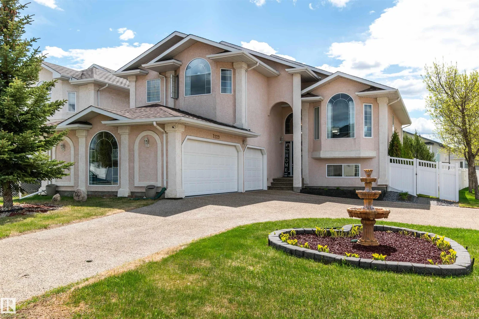 7229 161B AV NW, Edmonton - 5 bedroom Detached Single Family for sale
