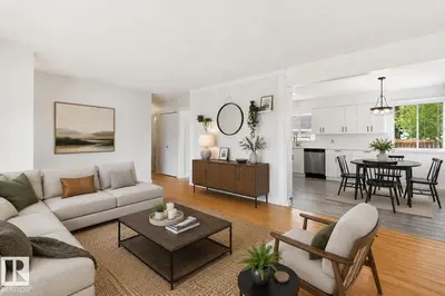 Interior photo 1 of 5203 103 AV NW NW