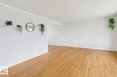 Interior photo 2 of 5203 103 AV NW NW