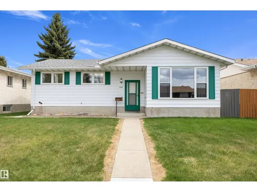 16307 111 ST NW, Edmonton - $419,500