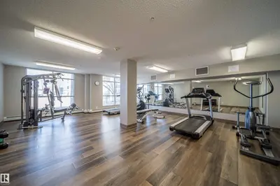 Interior photo 4 of #421 4008 SAVARYN DR SW