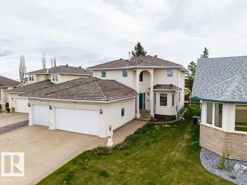 10 COLONIALE CO, Beaumont - $640,000