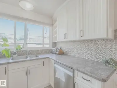 Interior photo 4 of 9207 169 ST NW