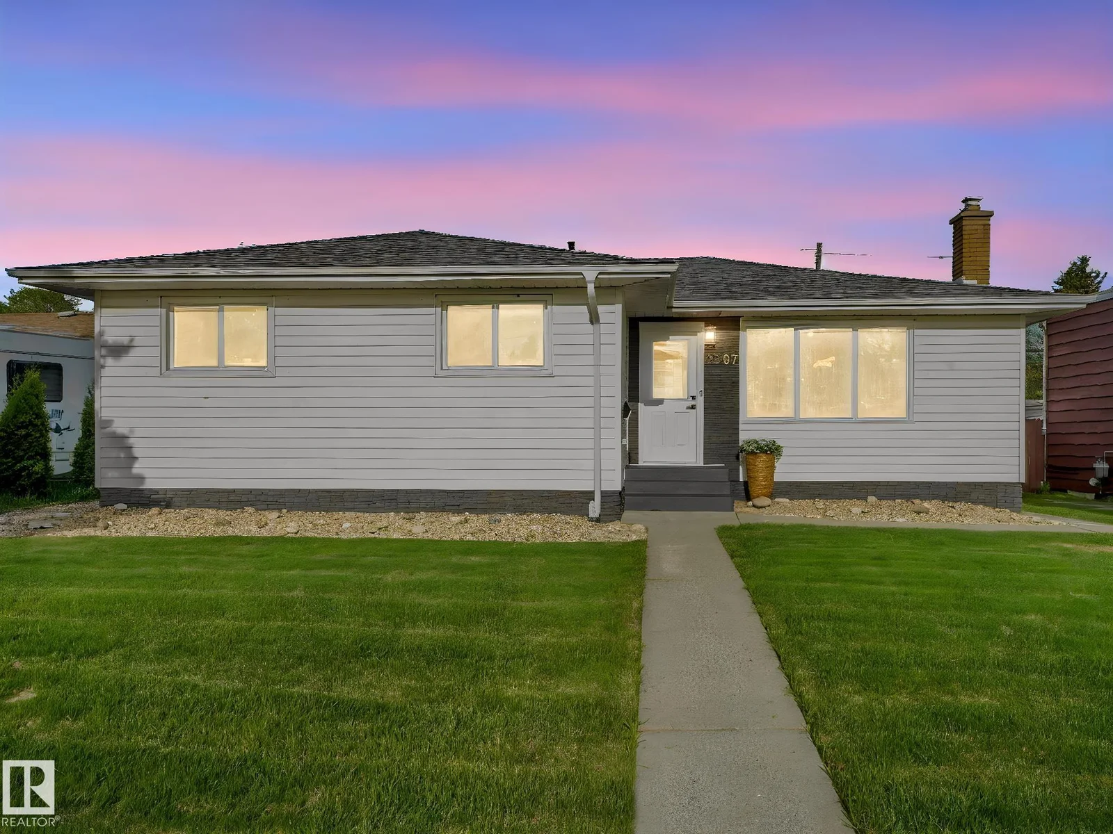 9207 169 ST NW, Edmonton - 7 bedroom Detached Single Family for sale