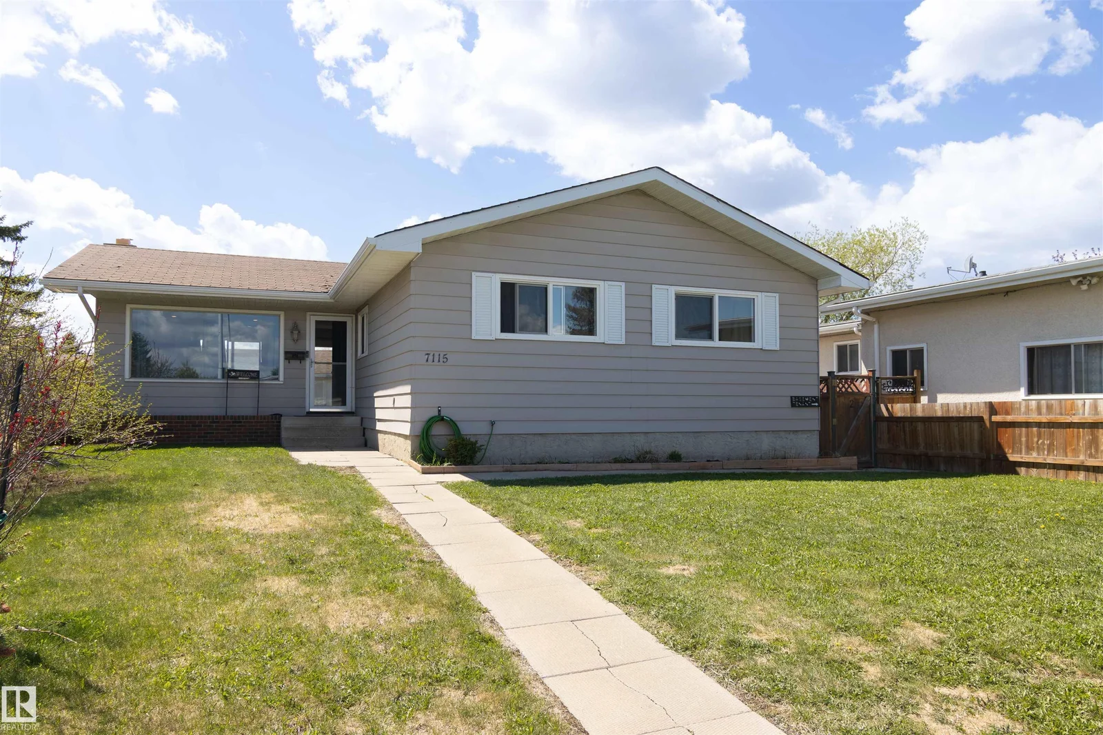 7115 39A AV NW, Edmonton - 6 bedroom Detached Single Family for sale