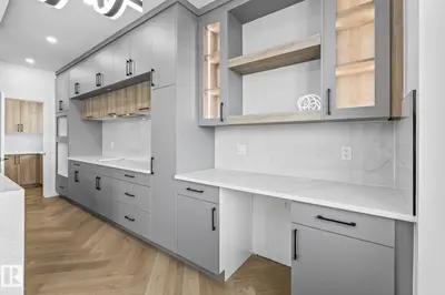 Interior photo 3 of 416 PINE PT