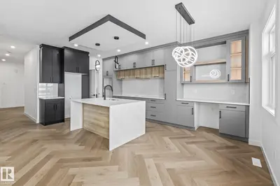 Interior photo 2 of 416 PINE PT