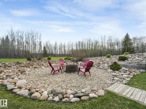 60030 Range Road 225, Rural Thorhild County - $1,200,000