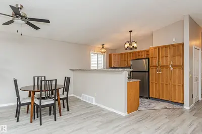 Interior photo 4 of 11013 81 AV NW