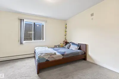 Interior photo 3 of #117 111 EDWARDS DR SW