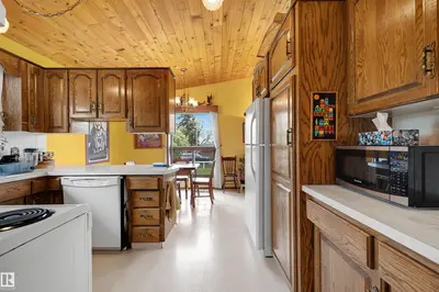 Interior photo 3 of 311 3 ST