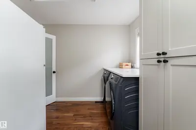 Interior photo 4 of 52 WESTPARK WD