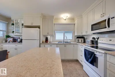 Interior photo 2 of 7527 78 AV NW