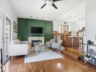 Interior photo 3 of 3 FAIRFAX CR
