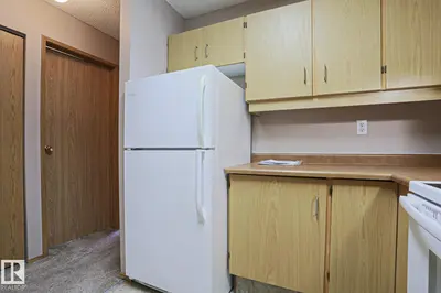 Interior photo 2 of 