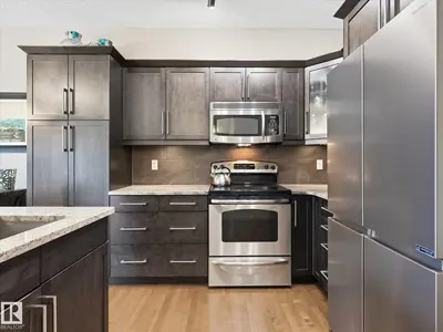 Interior photo 2 of #112 89 RUE MONETTE