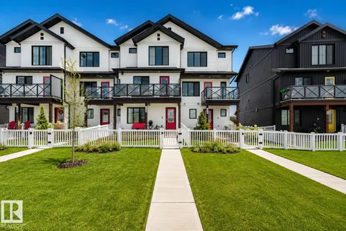 38 JENSEN GA, St. Albert - $452,500