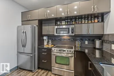 Interior photo 3 of #3 7210 96 ST NW