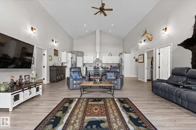 Interior photo 4 of 54205 Rge Rd 20